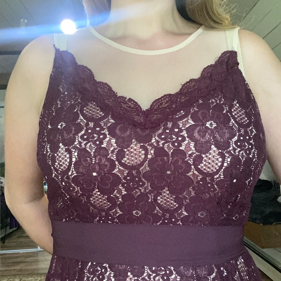 LC Lauren Conrad Runway Lace dress - Picture 7 of 8